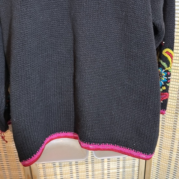 Work in Progress Classics Vintage 1990s Black Floral Knit Cardigan Sweater Large - Picture 13 of 16